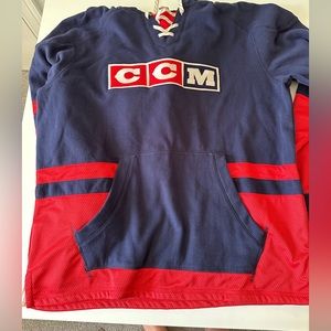 CCM senior Classic lace neck hoodie size XL